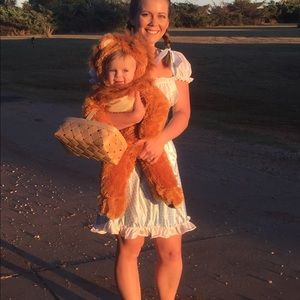 Oz Dorothy and Lion Costume Set